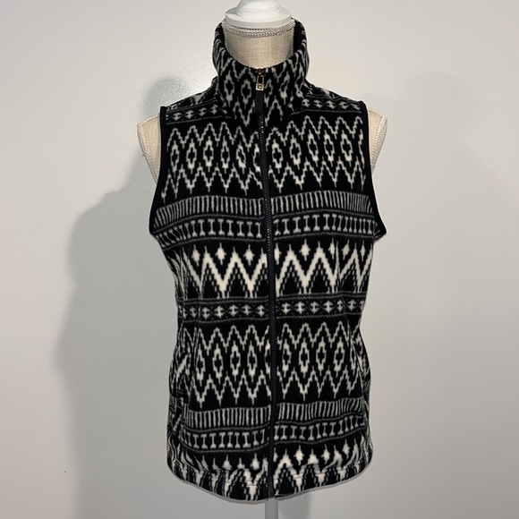 Chaps Fleece Zip Front Vest - Picture 7 of 11